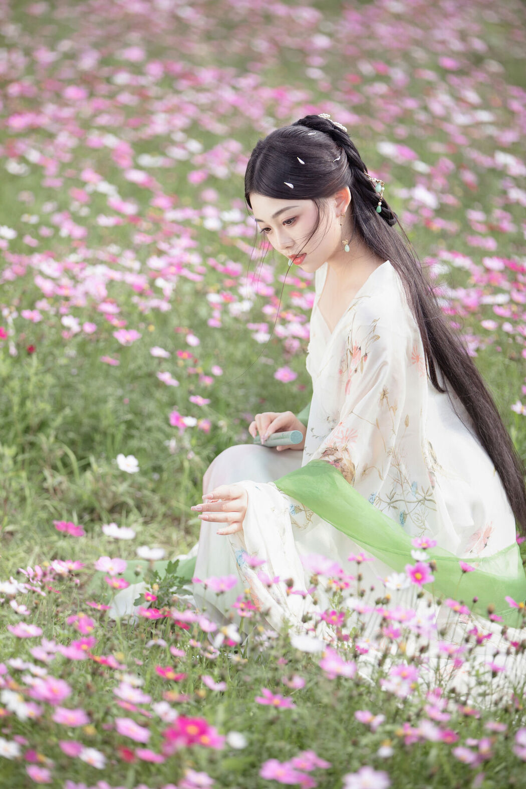 YiTuYu艺图语 Vol.6393 Jin Zou Ba