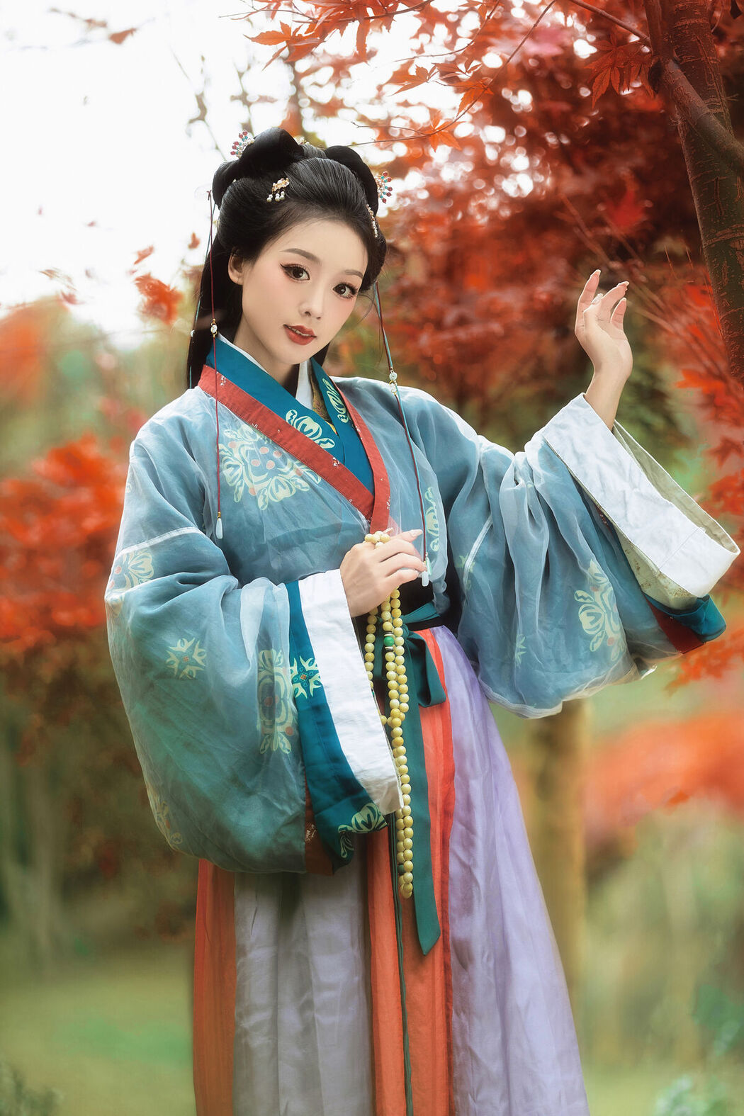 YiTuYu艺图语 Vol.6385 Qiqi