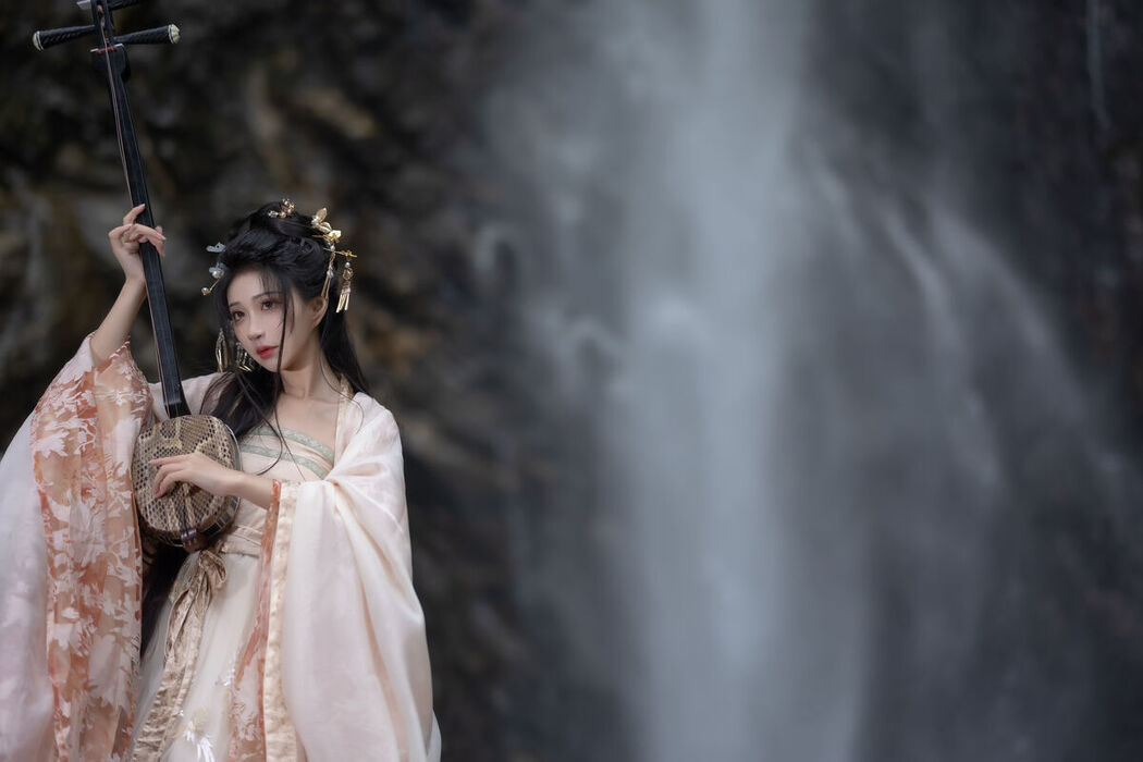 YiTuYu艺图语 Vol.6314 Qi Luo Sheng De Xiao Su Su