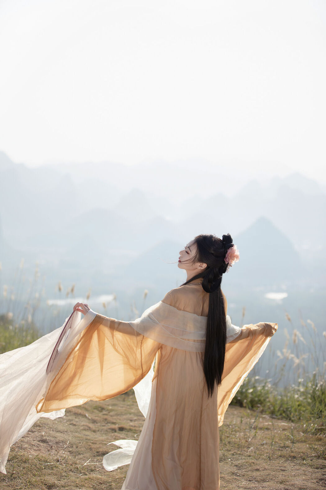 YiTuYu艺图语 Vol.6292 Lsababe