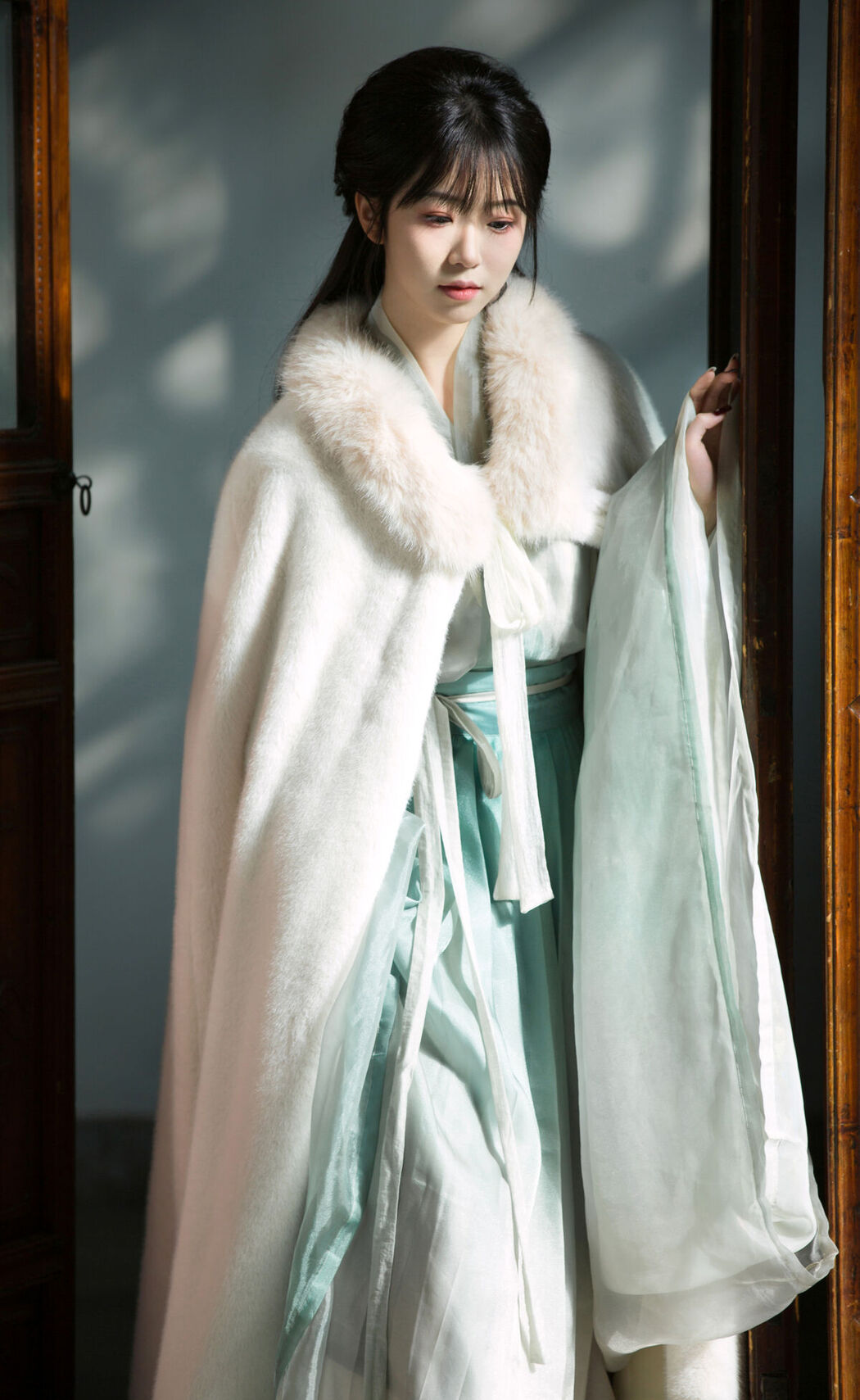 YiTuYu艺图语 Vol.6413 He Zhou Xi E16