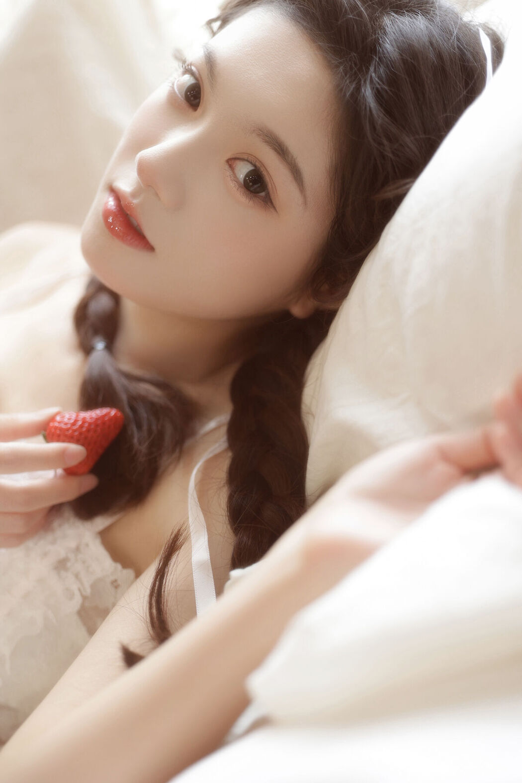 YiTuYu艺图语 Vol.6289 Ling Xiao Qi