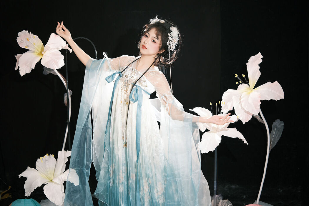 YiTuYu艺图语 Vol.6340 Mu Mu