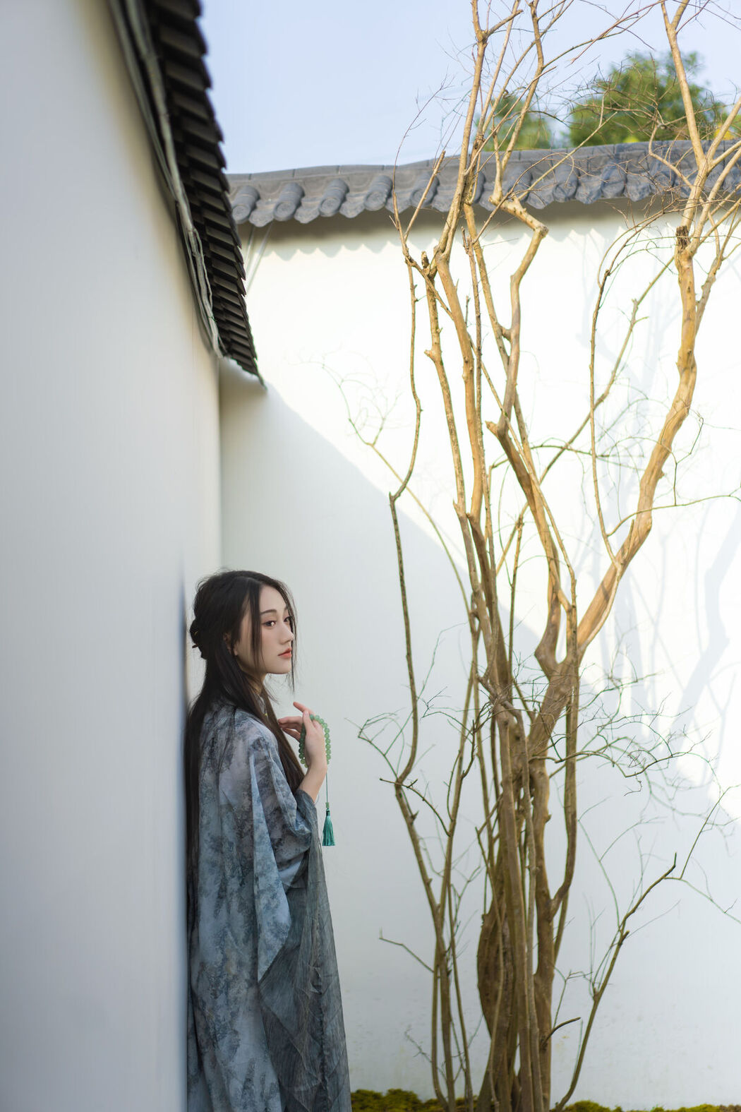 YiTuYu艺图语 Vol.6352 Dong Chu Liu