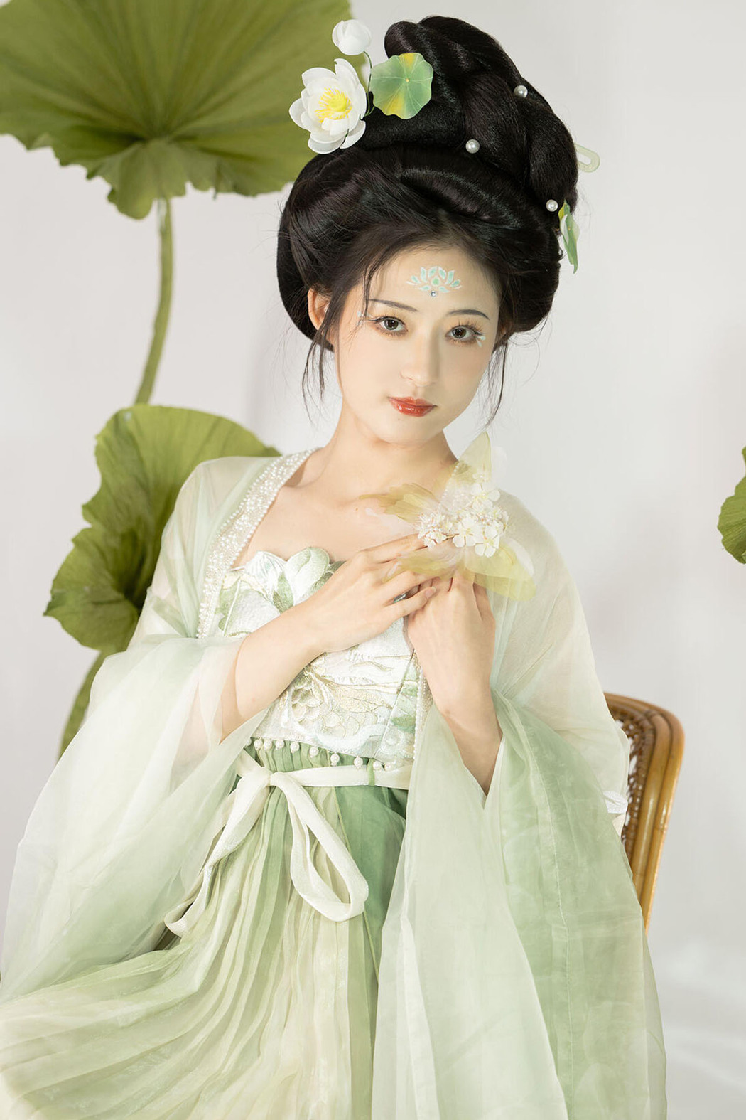 YiTuYu艺图语 Vol.6399 Yi Wan Da Yu Yuan Cover Photo