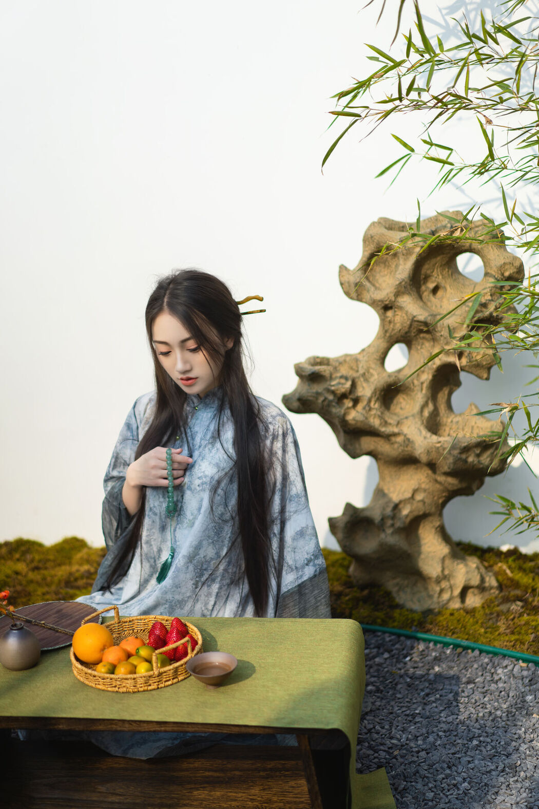 YiTuYu艺图语 Vol.6352 Dong Chu Liu