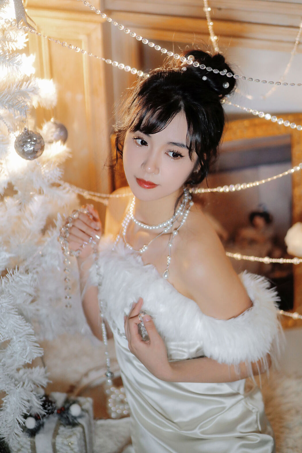YiTuYu艺图语 Vol.6300 Jian Ying Tao Nai