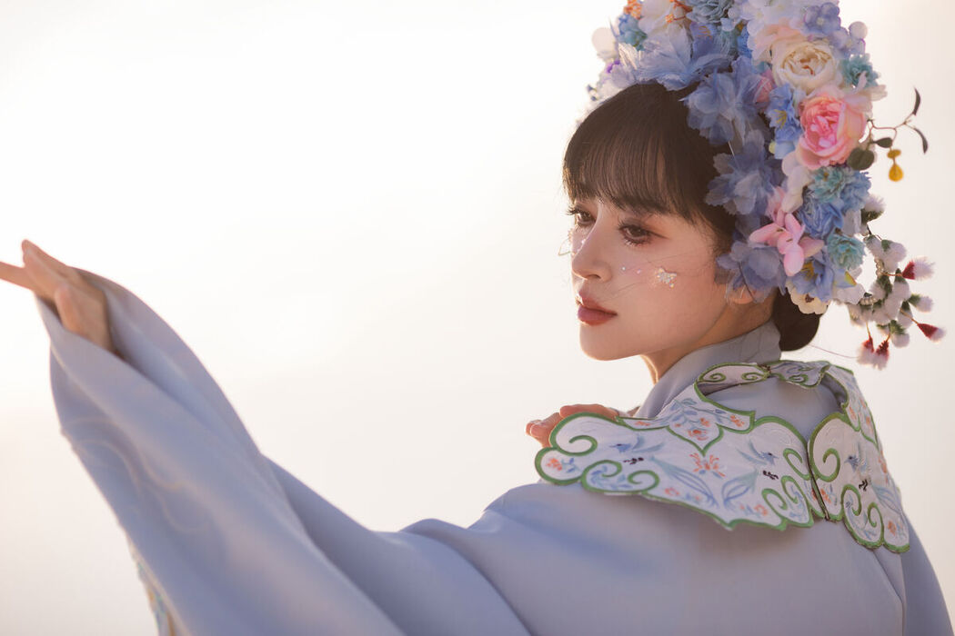 YiTuYu艺图语 Vol.6420 Yi Xuan