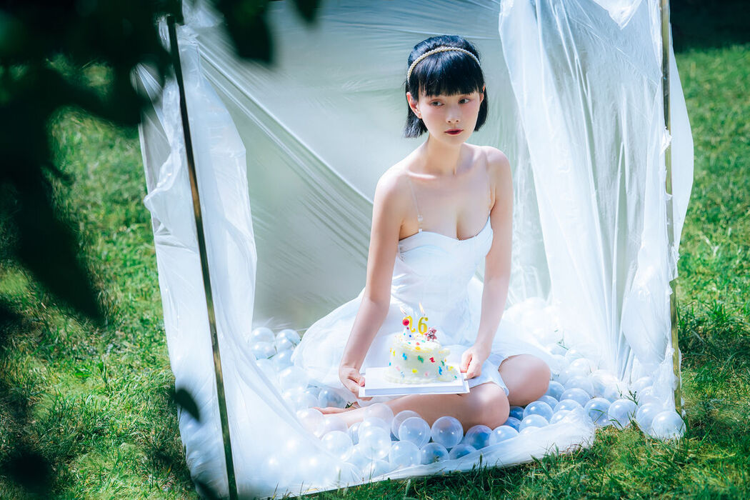 YiTuYu艺图语 Vol.6408 Jiang Zhi Yu