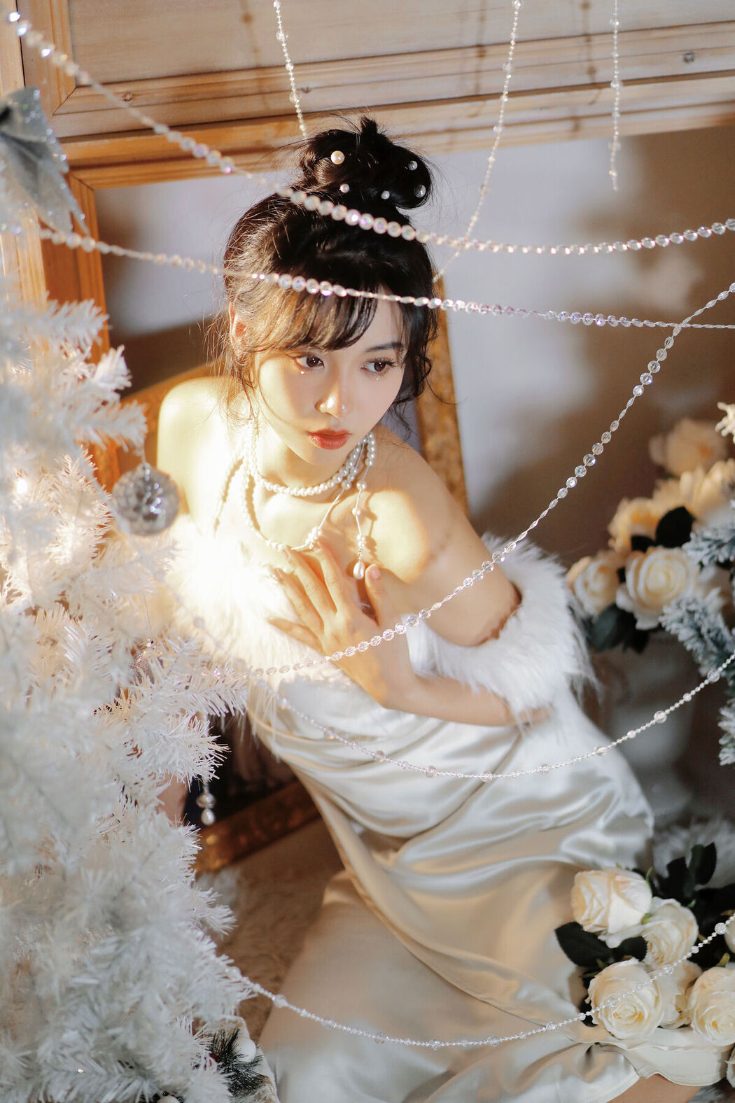 YiTuYu艺图语 Vol.6300 Jian Ying Tao Nai