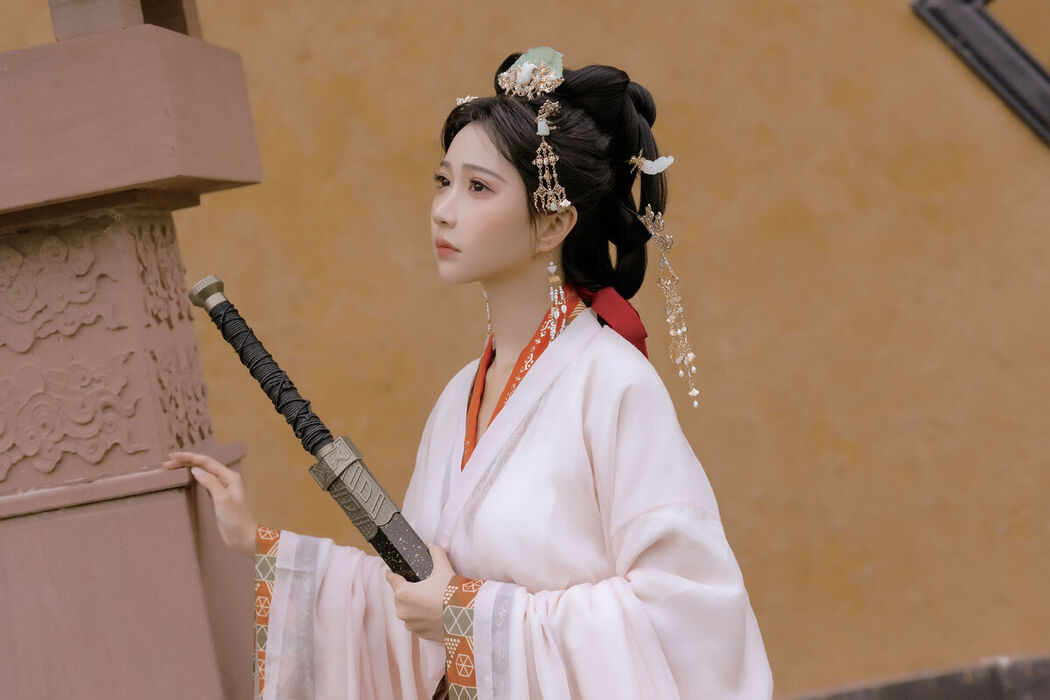 YiTuYu艺图语 Vol.6337 Qi Luo Sheng De Xiao Su Su