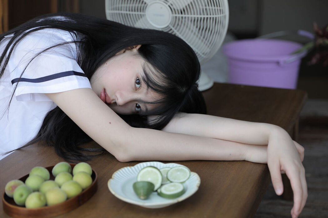 YiTuYu艺图语 Vol.6419 Qiu Yang Yi He