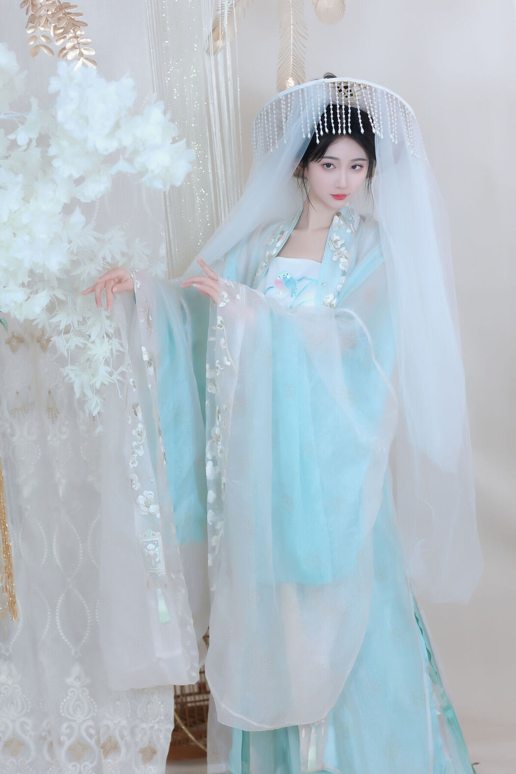 YiTuYu艺图语 Vol.6386 Qi Luo Sheng De Xiao Su Su