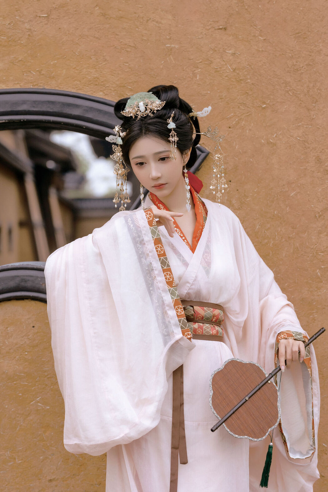 YiTuYu艺图语 Vol.6337 Qi Luo Sheng De Xiao Su Su