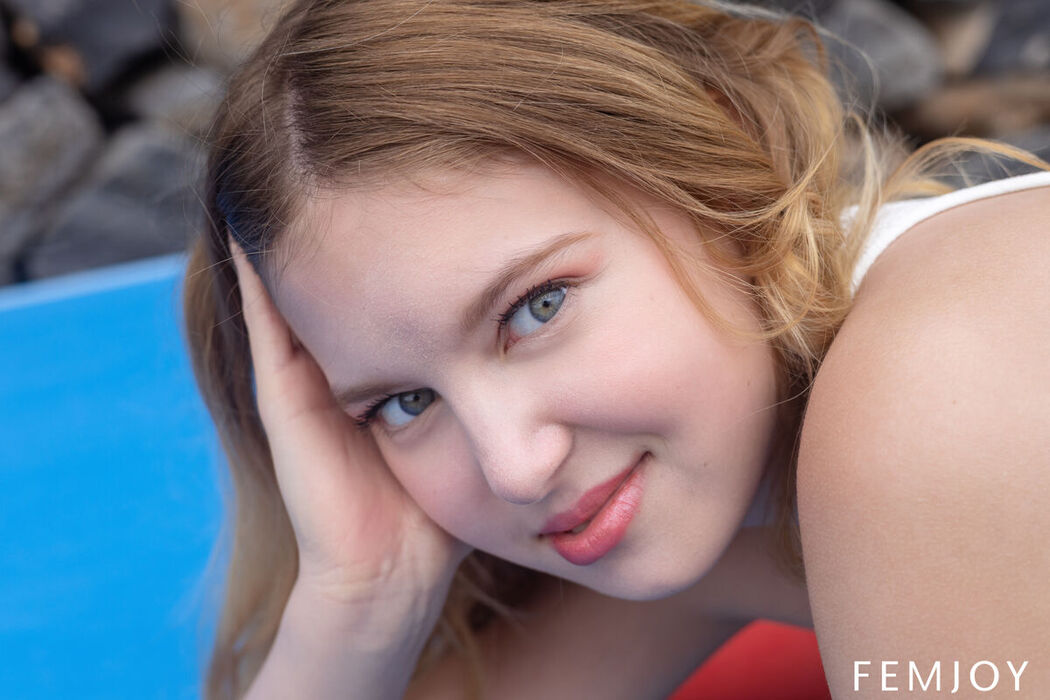 FemJoy Nikoletta – Ping-pong Part1 (47P)