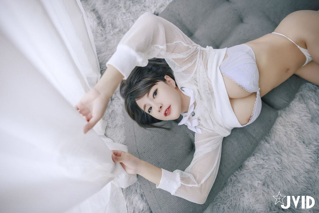 JVID Lele 樂樂 &#8211; 巨乳女神 樂樂－色誘閨密兄長 激情畫面曝光 Part02 (60P)
