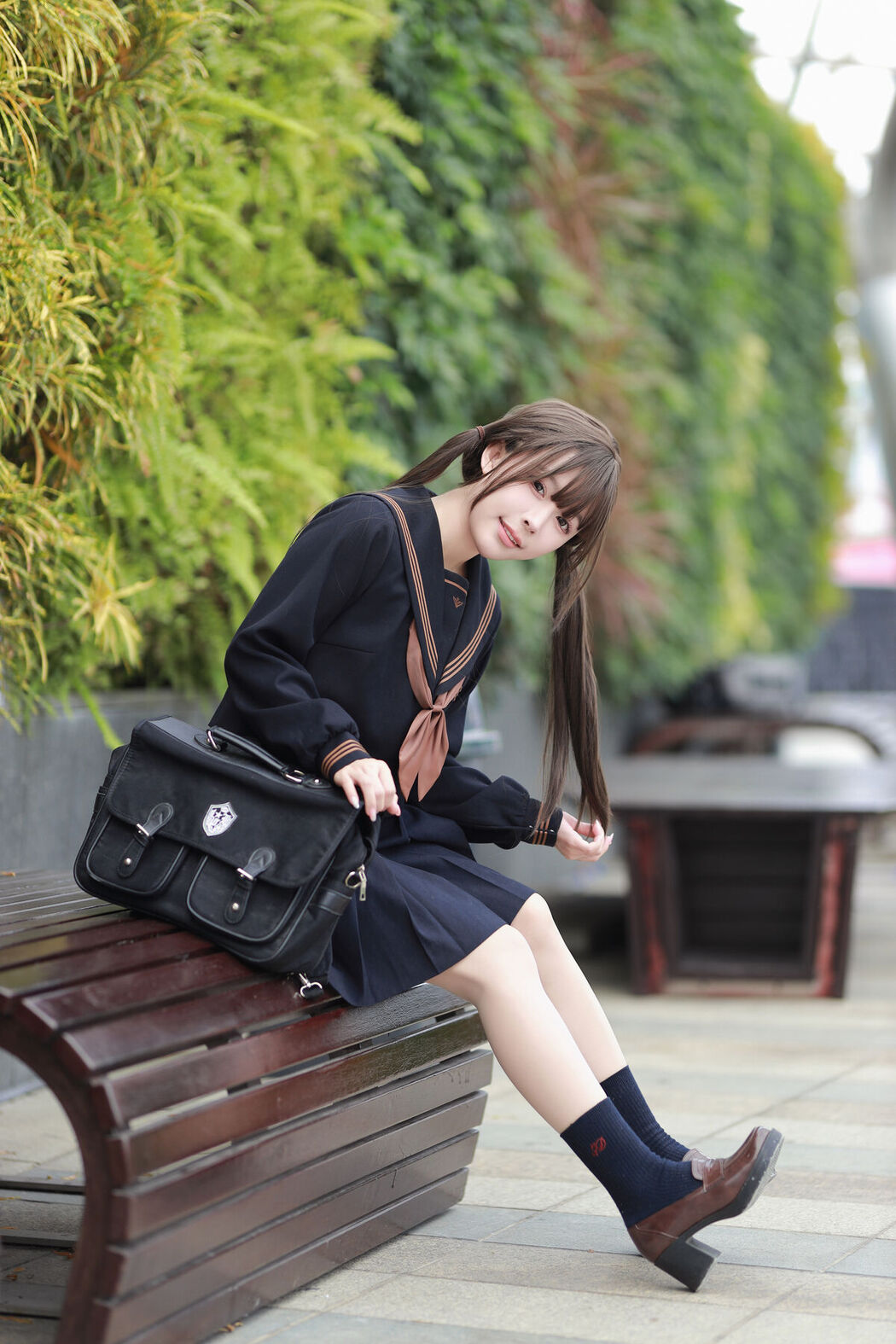 YiTuYu艺图语 Vol.6425 Pu Tao Ke Er Bi Si