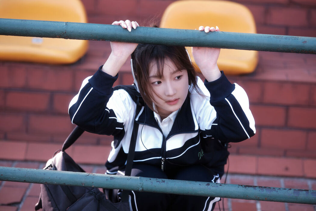 YiTuYu艺图语 Vol.6521 Bei Shang Fei Niu