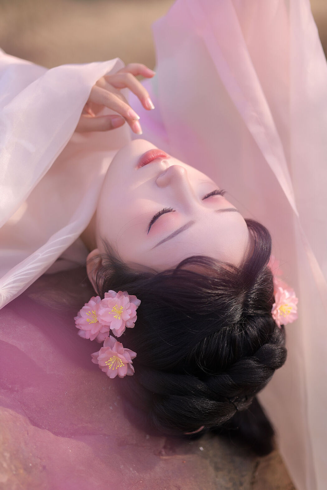 YiTuYu艺图语 Vol.6569 Jun Yin Lan