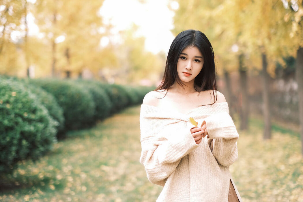 YiTuYu艺图语 Vol.6506 Shang Yi Han Momooly