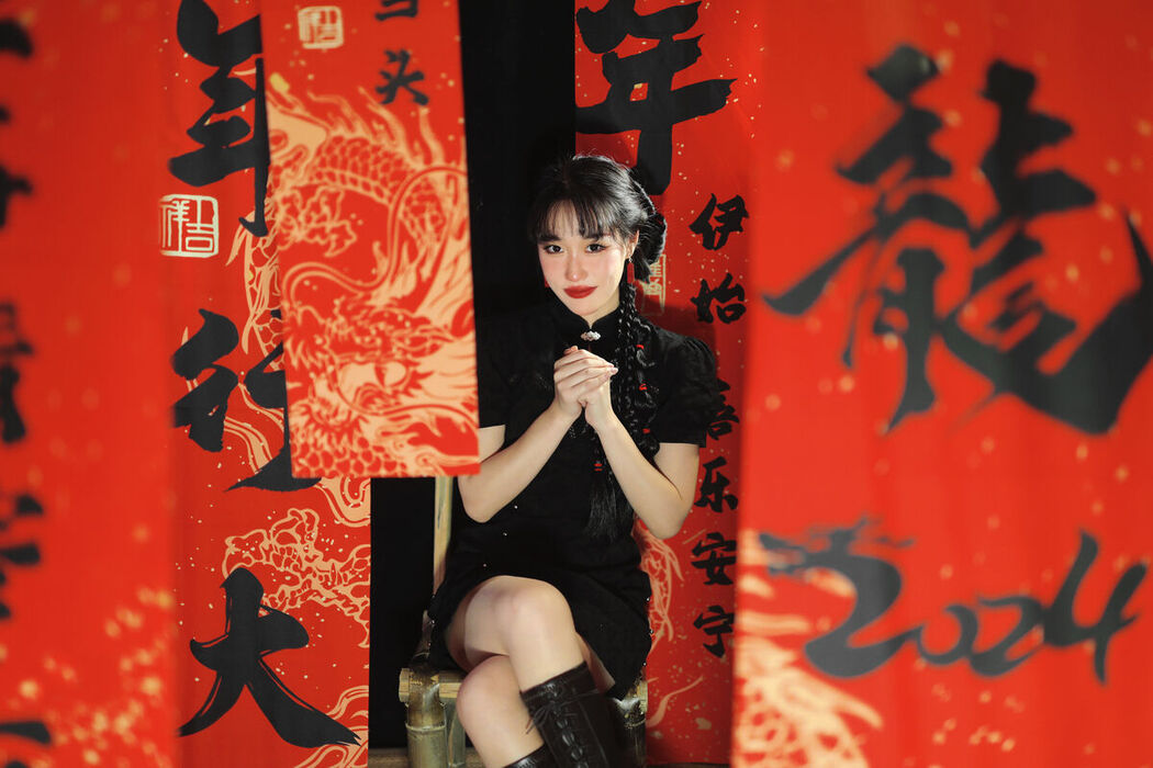 YiTuYu艺图语 Vol.6502 Chi Bai