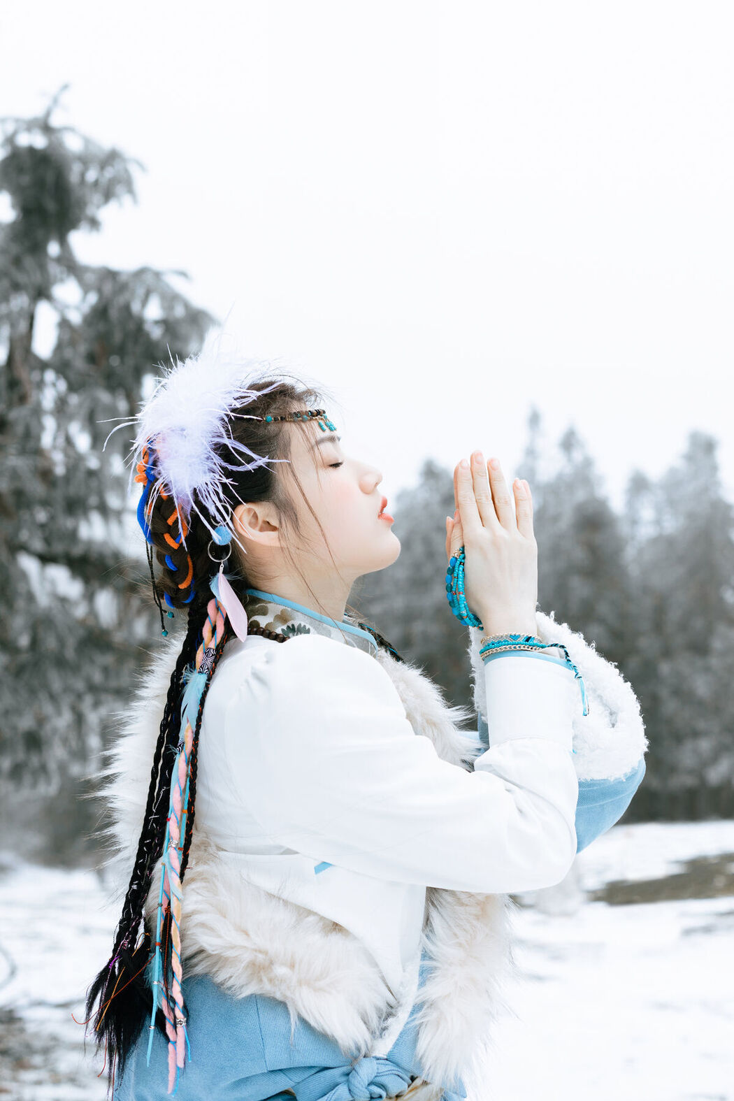 YiTuYu艺图语 Vol.6485 Yu Han