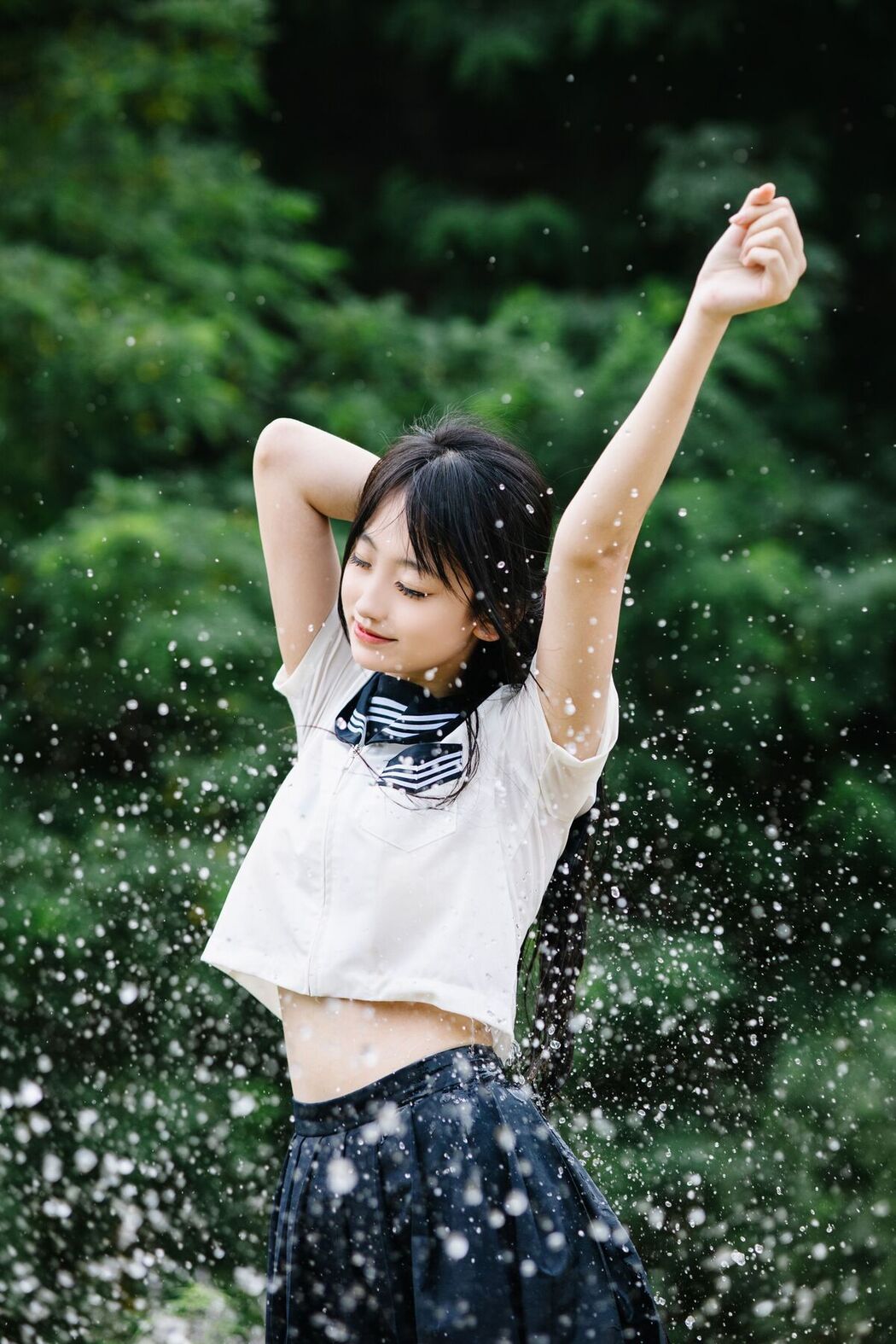 YiTuYu艺图语 Vol.6429 Nie Nie Xin Jiang