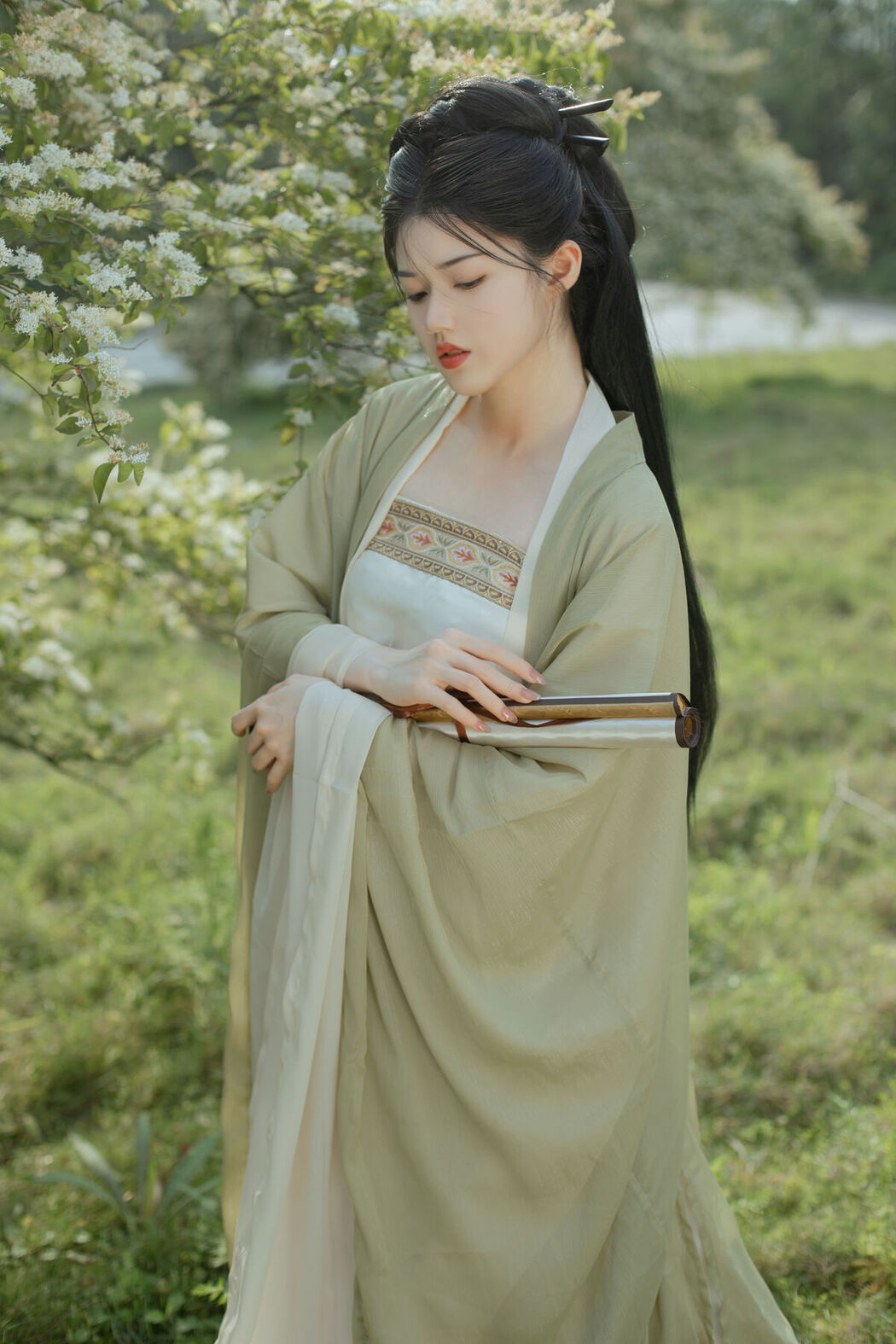 YiTuYu艺图语 Vol.6450 Yu Han