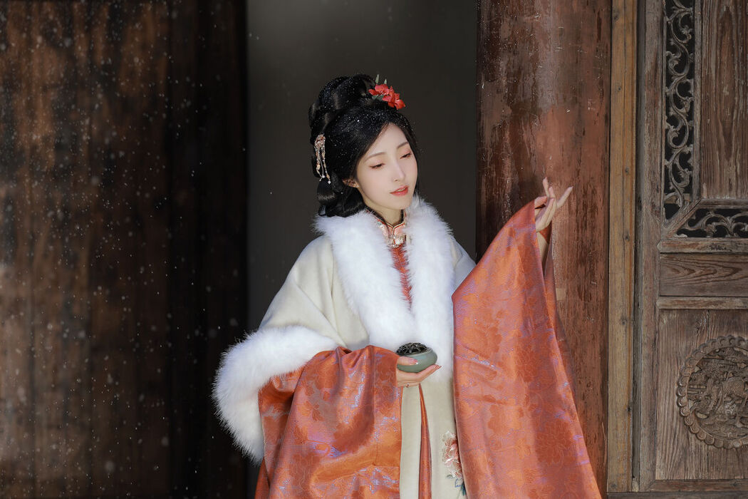 YiTuYu艺图语 Vol.6475 Li Cai