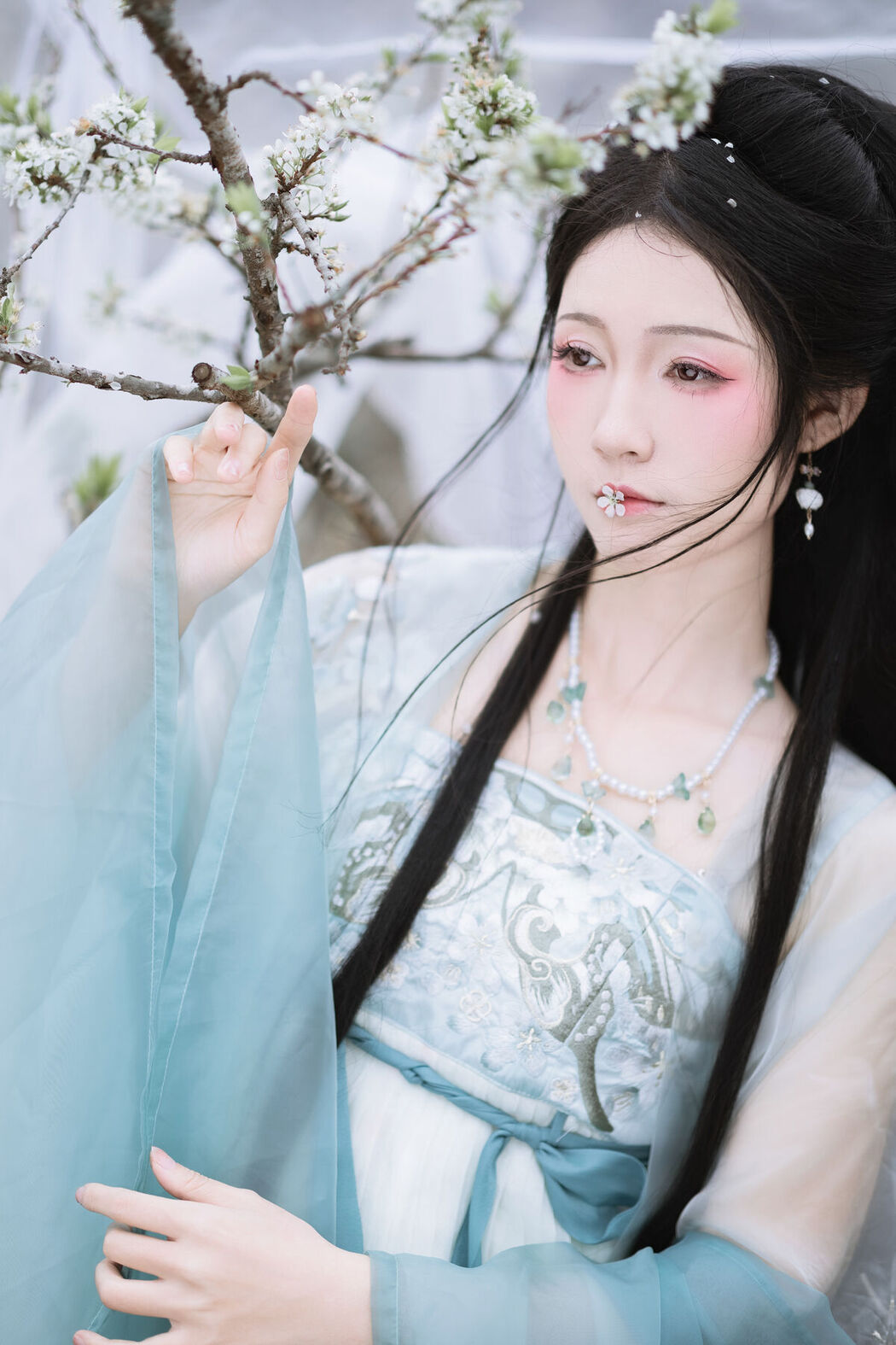 YiTuYu艺图语 Vol.6595 Rui Xue Mizuyuki