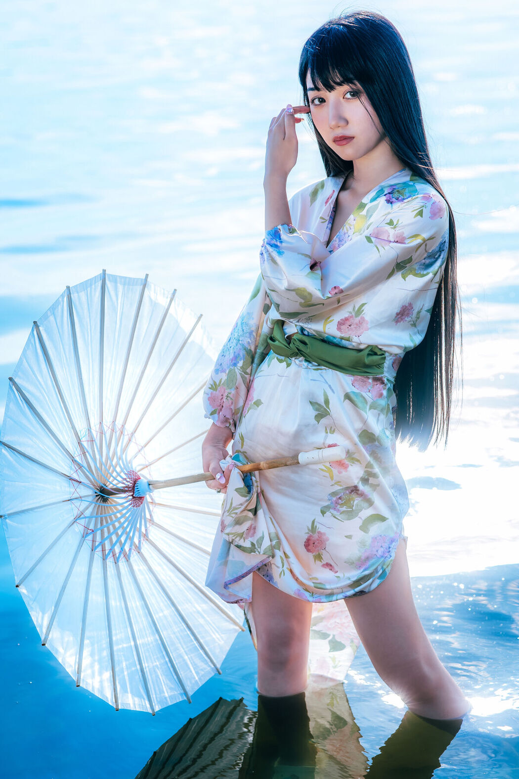 YiTuYu艺图语 Vol.6482 Yi Yu He Bao Dan