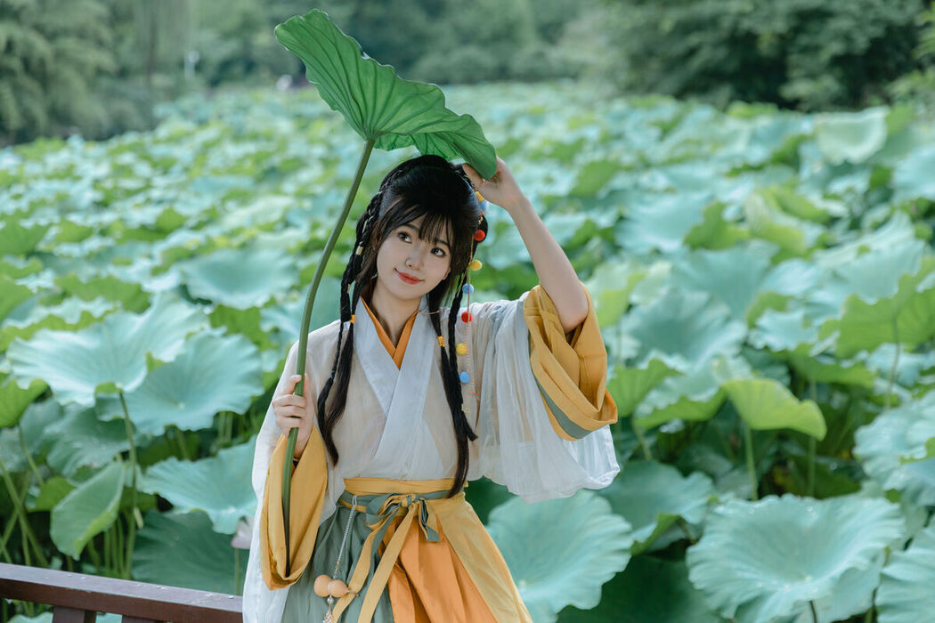YiTuYu艺图语 Vol.6438 Shi Yi
