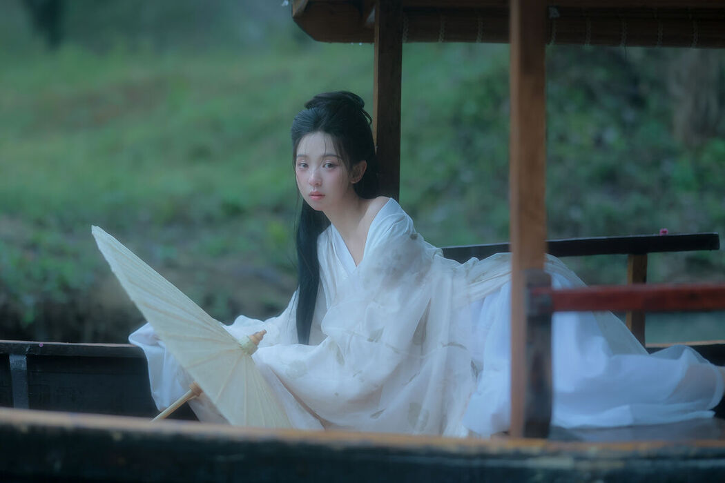 YiTuYu艺图语 Vol.6605 Li Gua Gua