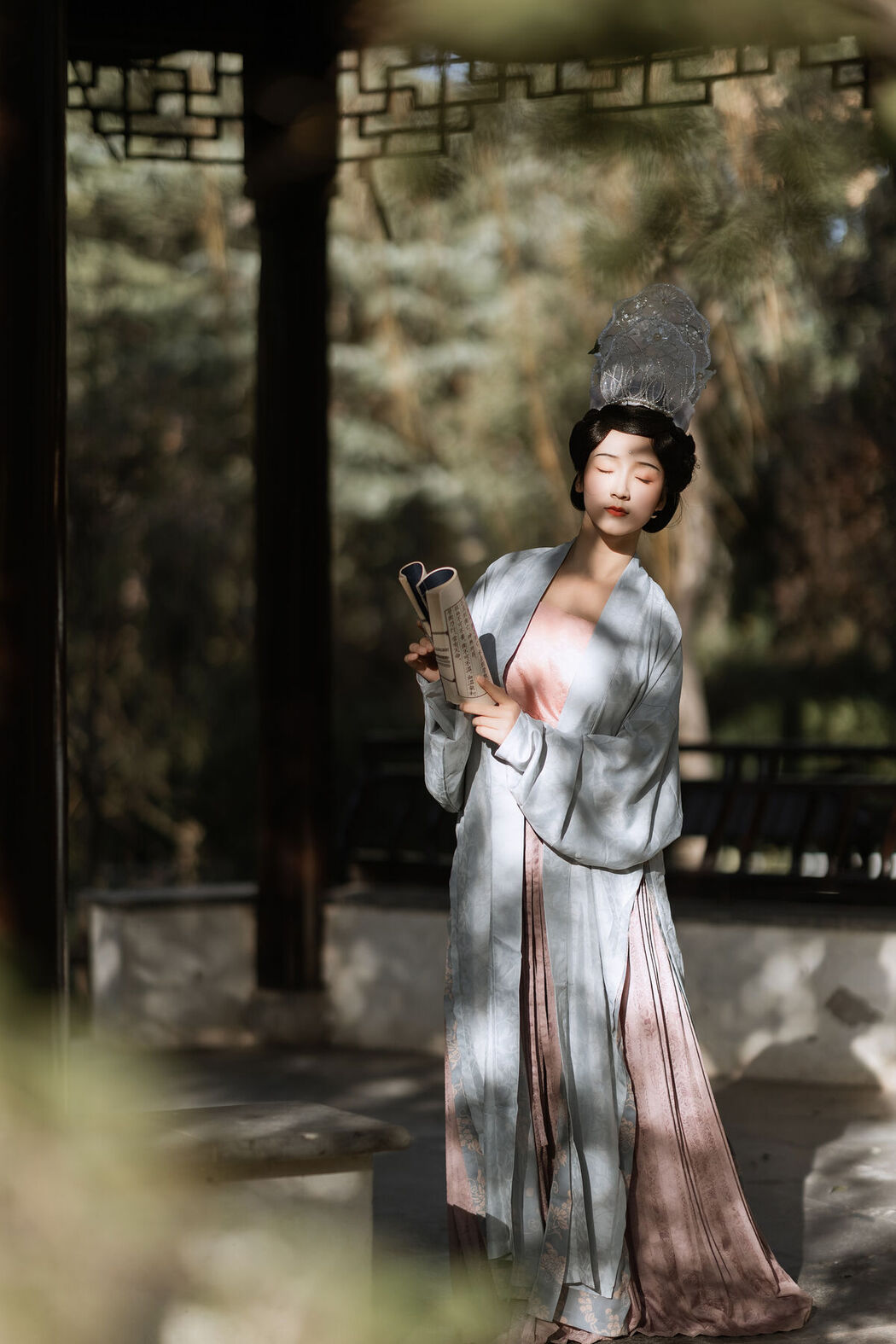 YiTuYu艺图语 Vol.6454 Zhi Yu Qian Deng