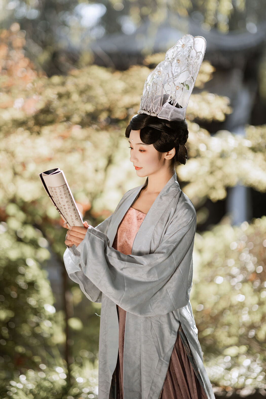 YiTuYu艺图语 Vol.6454 Zhi Yu Qian Deng