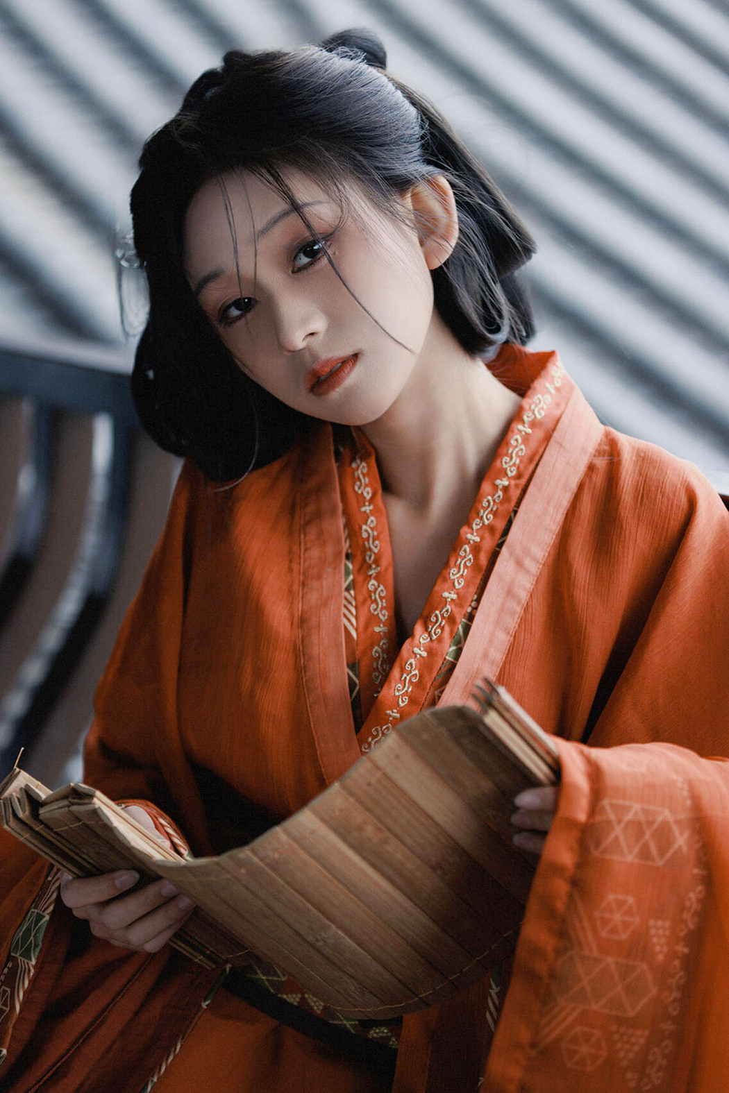 YiTuYu艺图语 Vol.6459 Yue Yue Cover Photo