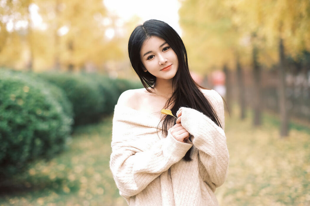 YiTuYu艺图语 Vol.6506 Shang Yi Han Momooly