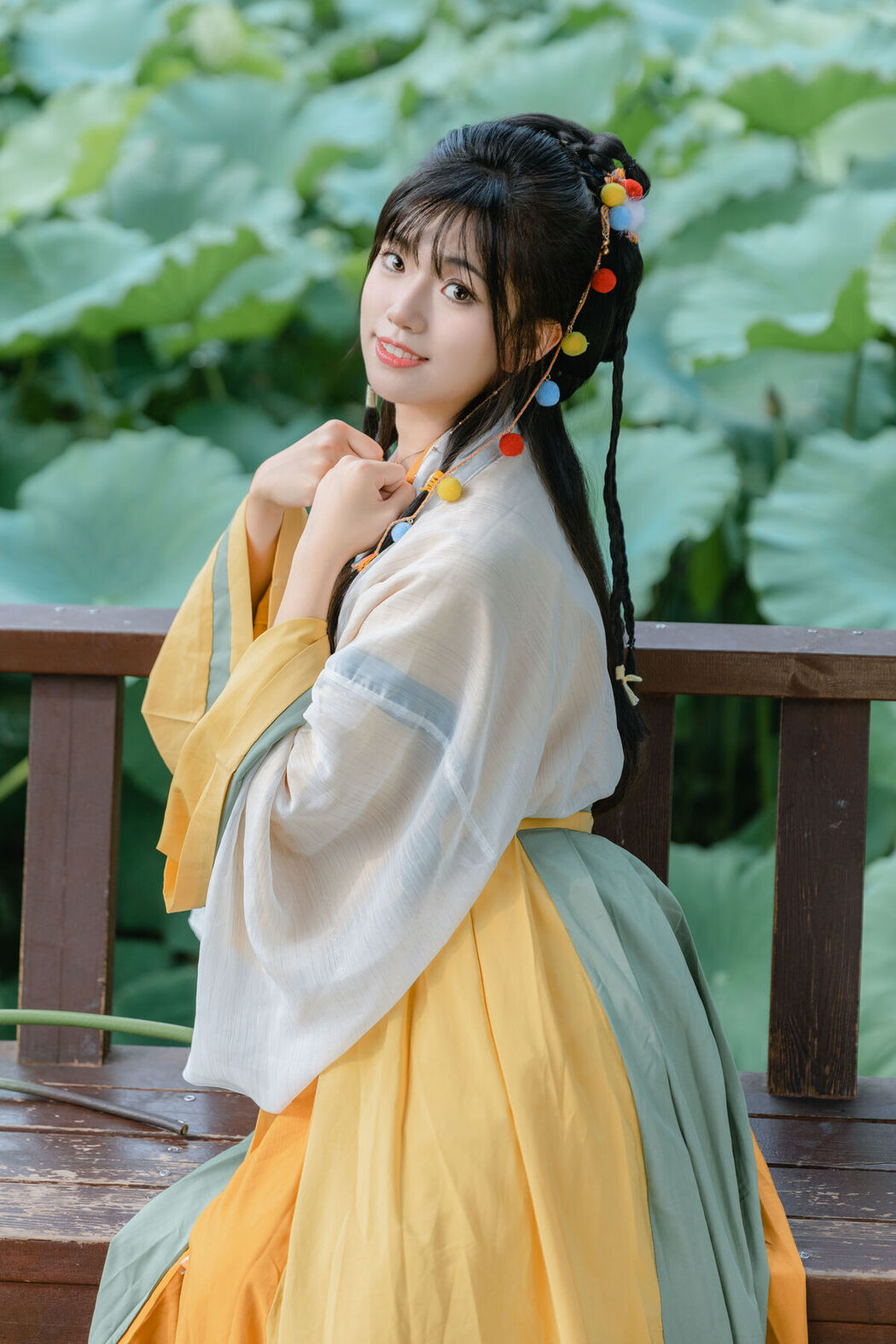 YiTuYu艺图语 Vol.6438 Shi Yi