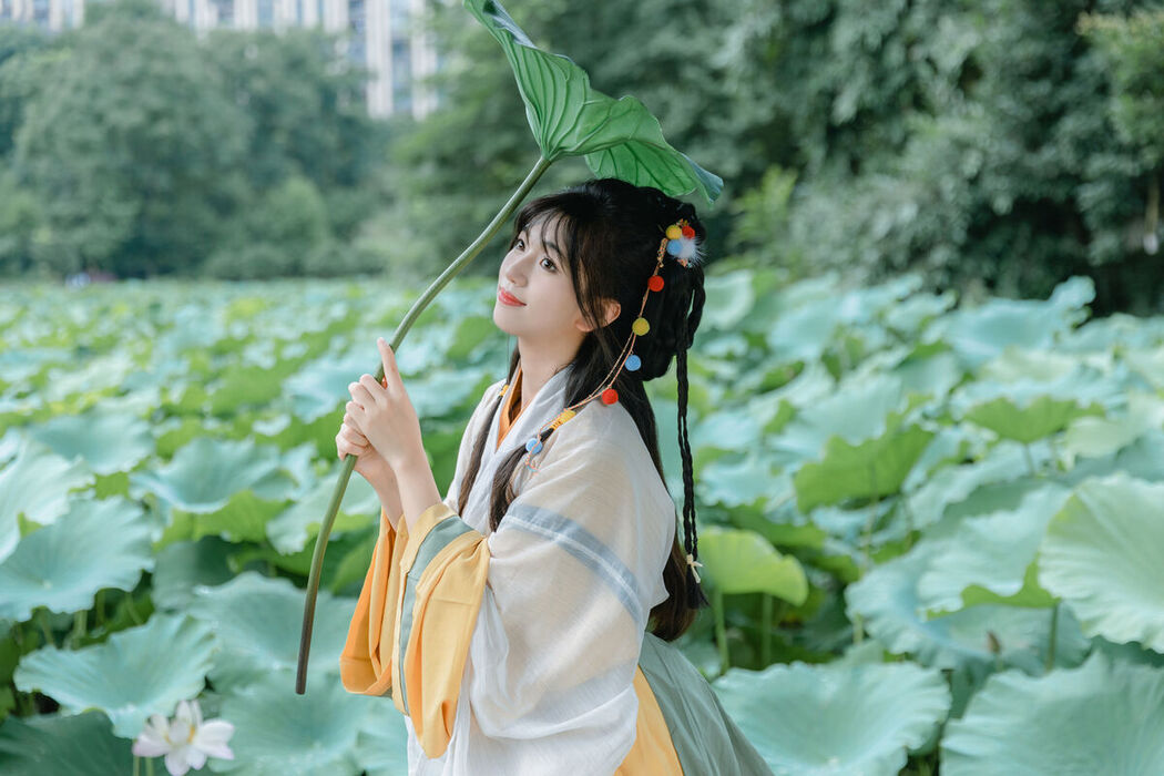 YiTuYu艺图语 Vol.6438 Shi Yi