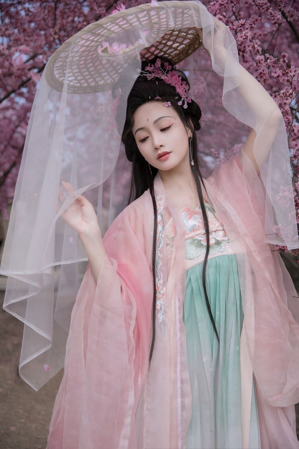 YiTuYu艺图语 Vol.6613 Ling Zi Xi