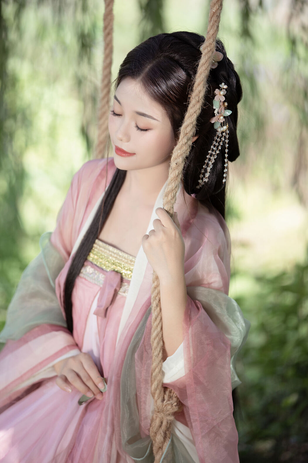 YiTuYu艺图语 Vol.6473 Qiu Qiu