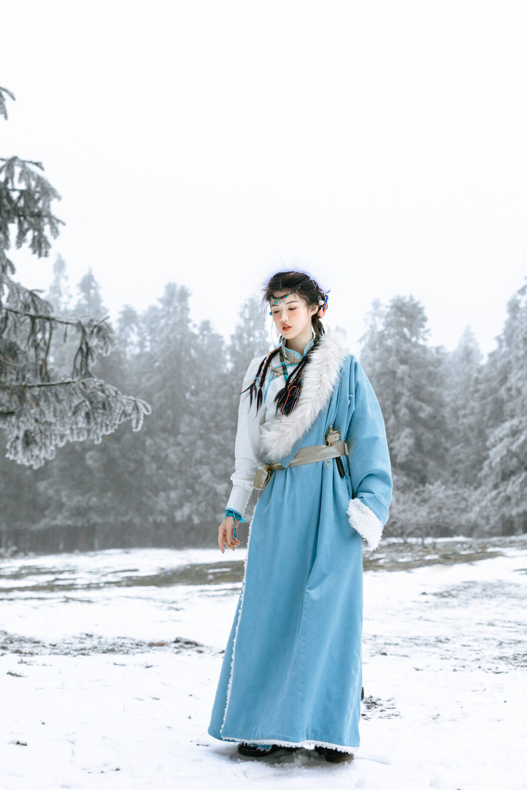 YiTuYu艺图语 Vol.6485 Yu Han