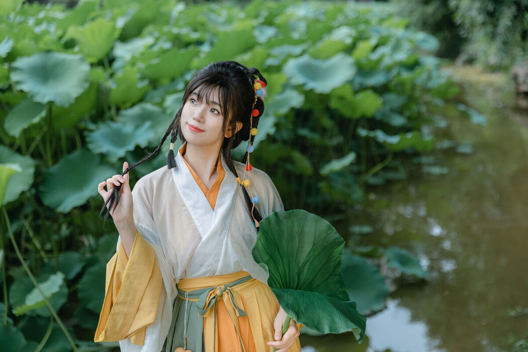 YiTuYu艺图语 Vol.6438 Shi Yi