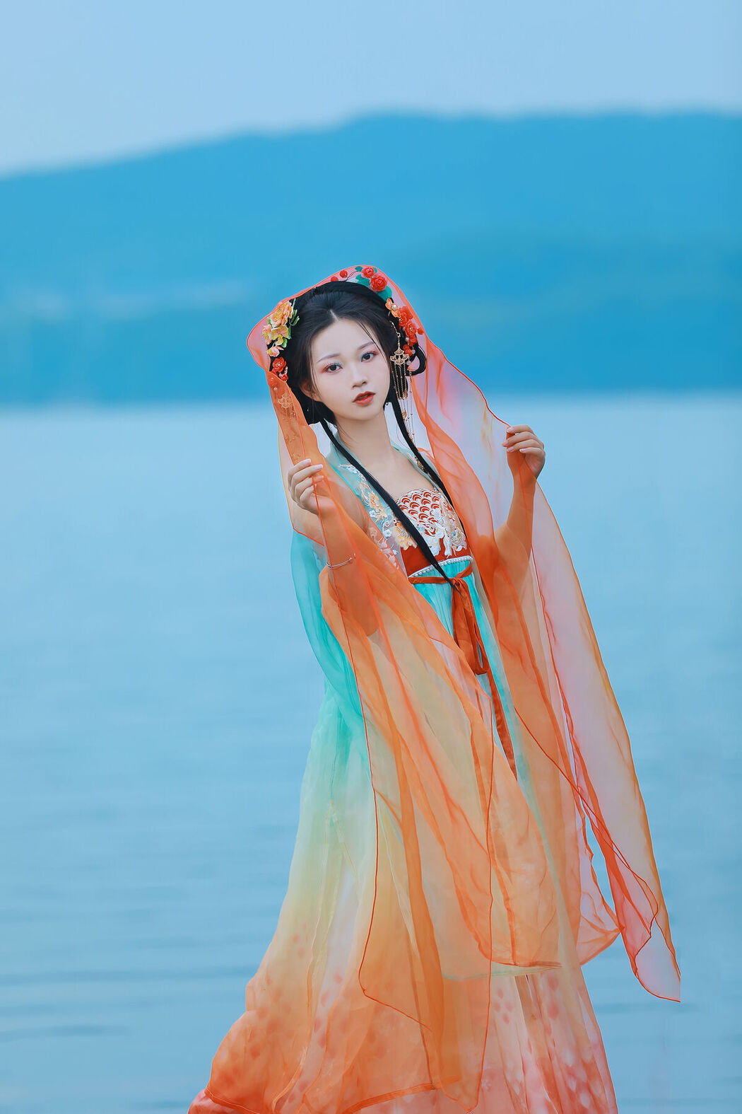 YiTuYu艺图语 Vol.6596 Qing Xi Xi Xi LLL