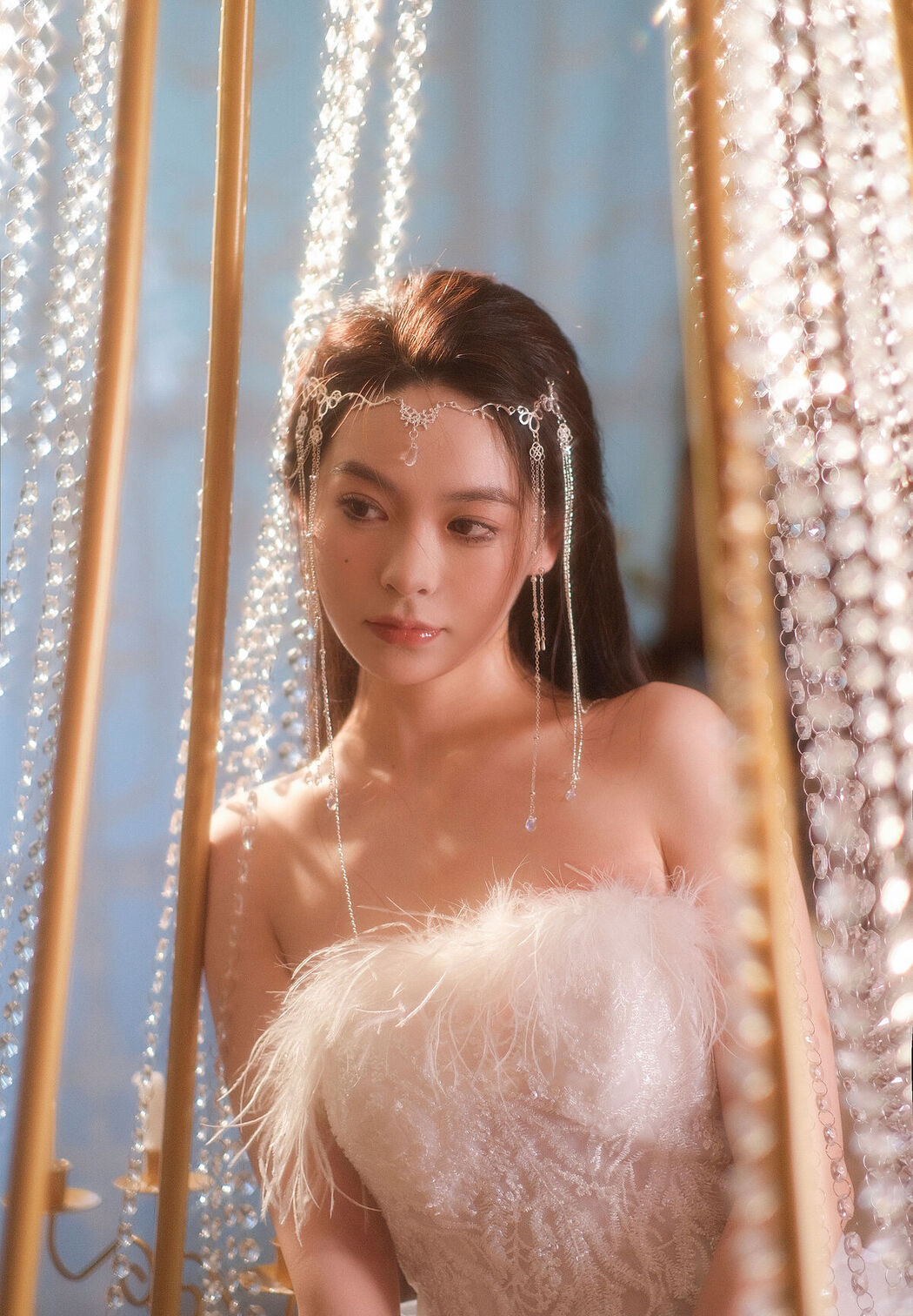 YiTuYu艺图语 Vol.6513 Qian Qian