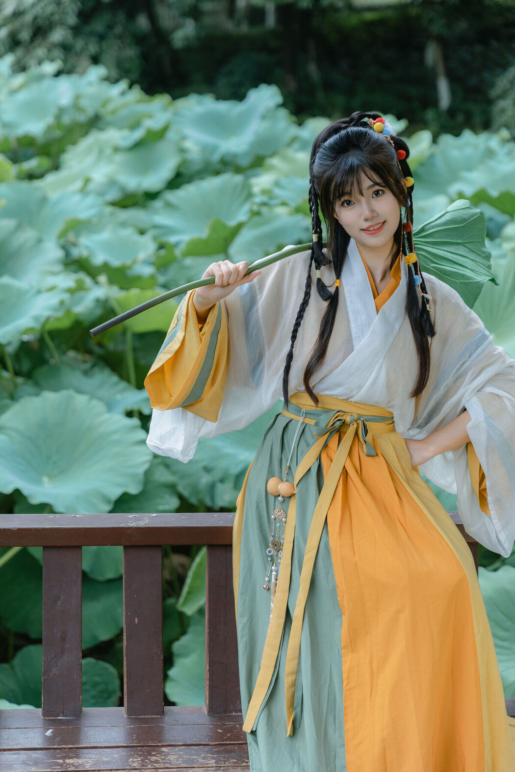 YiTuYu艺图语 Vol.6438 Shi Yi
