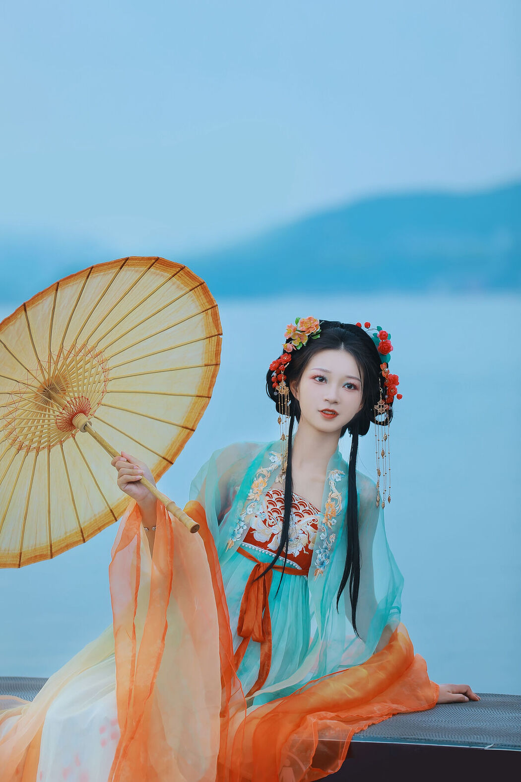 YiTuYu艺图语 Vol.6596 Qing Xi Xi Xi LLL