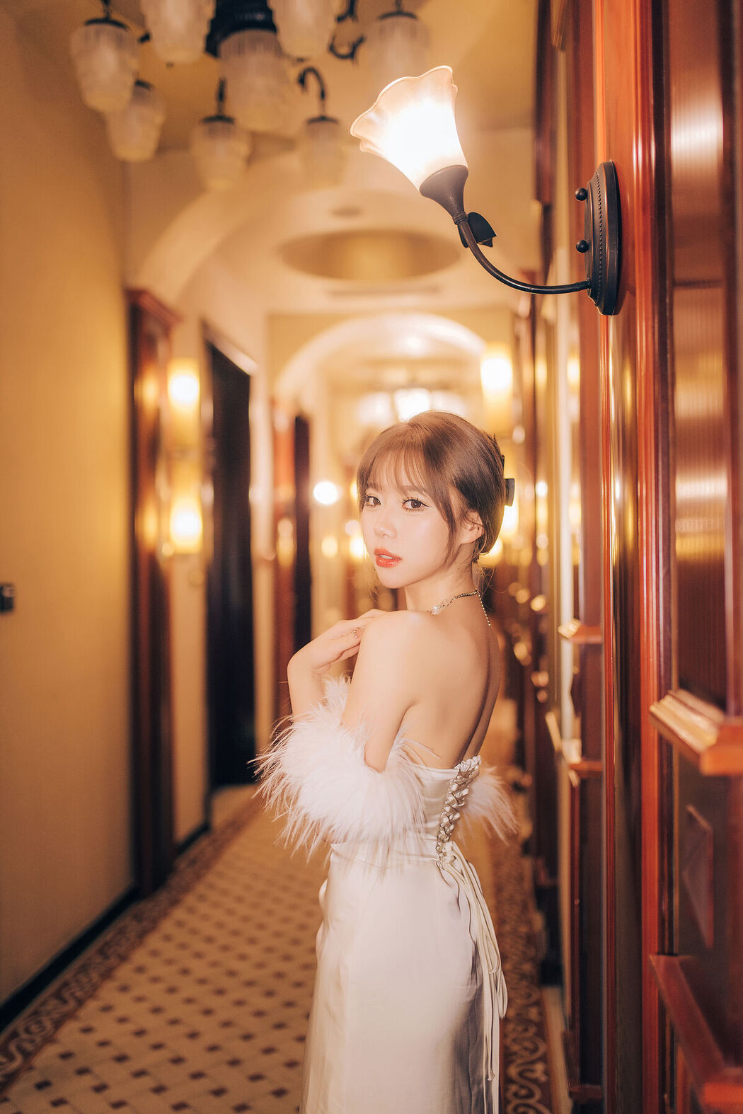 YiTuYu艺图语 Vol.6556 Nini Shi Ni