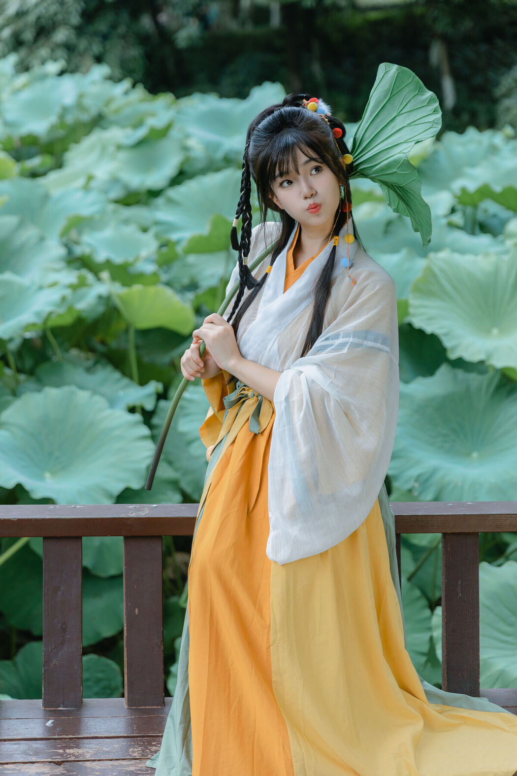 YiTuYu艺图语 Vol.6438 Shi Yi