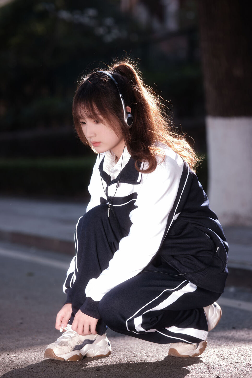 YiTuYu艺图语 Vol.6521 Bei Shang Fei Niu